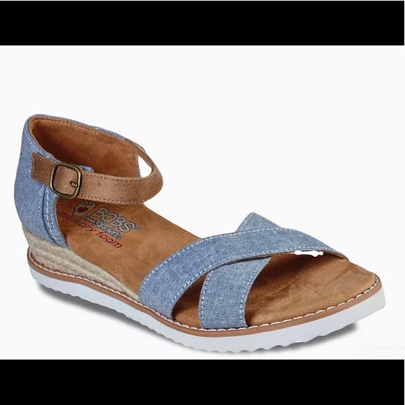 BOBS by Skechers® Desert Kiss Party Crashers Women's Sandals - Picture 1 of 4